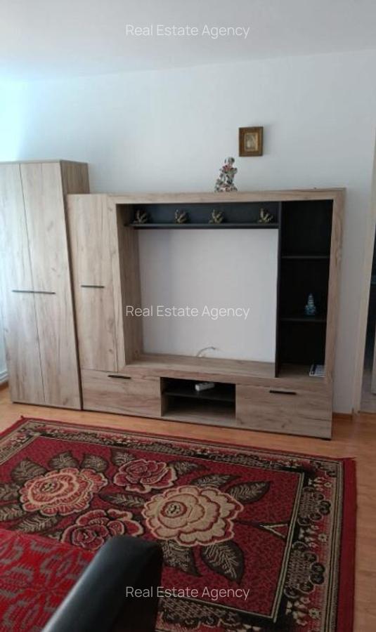 2 camere in zona Blascovici - 15