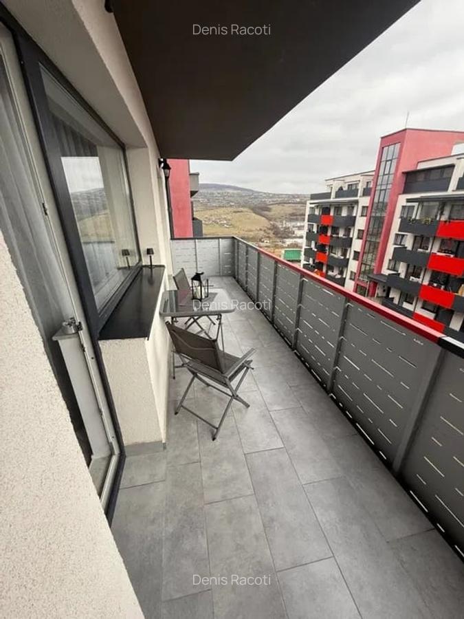 Apartament cu 3 camere, 57 mp, etaj intermediar, loc de parcare, zona Petrom - 8