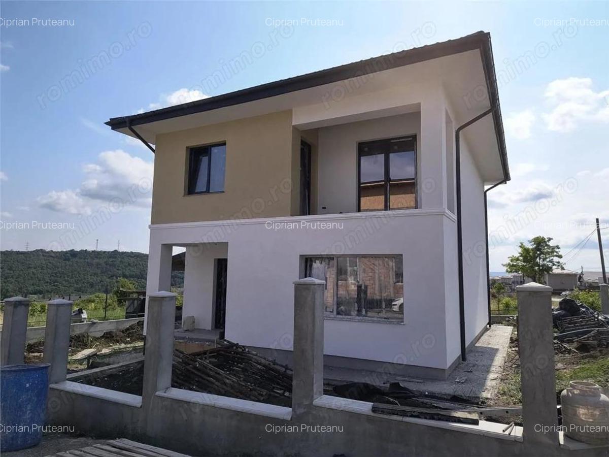 Vila 4 camere Valea Adanca intersectia 5 drumuri - 3