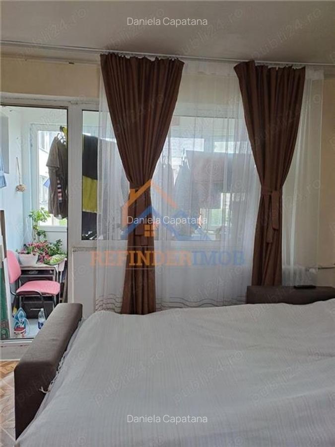 Vanzare apartament 3 camere zona Drumul Taberei - Tranvai 41 - 2