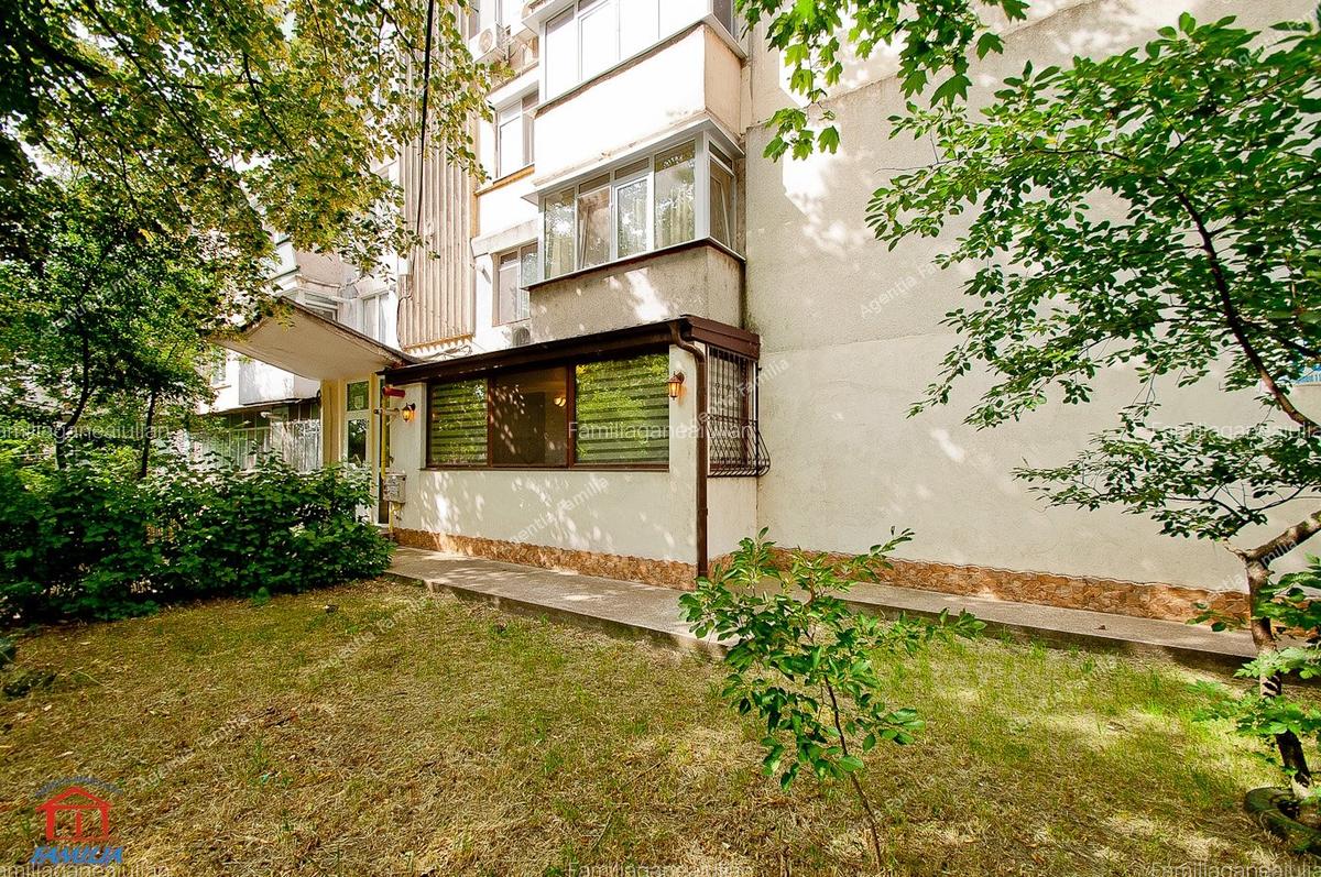 Vanzare apartament deosebit cu 2 camere, Tiglina 1, parter, mobilat si utilat. - 10