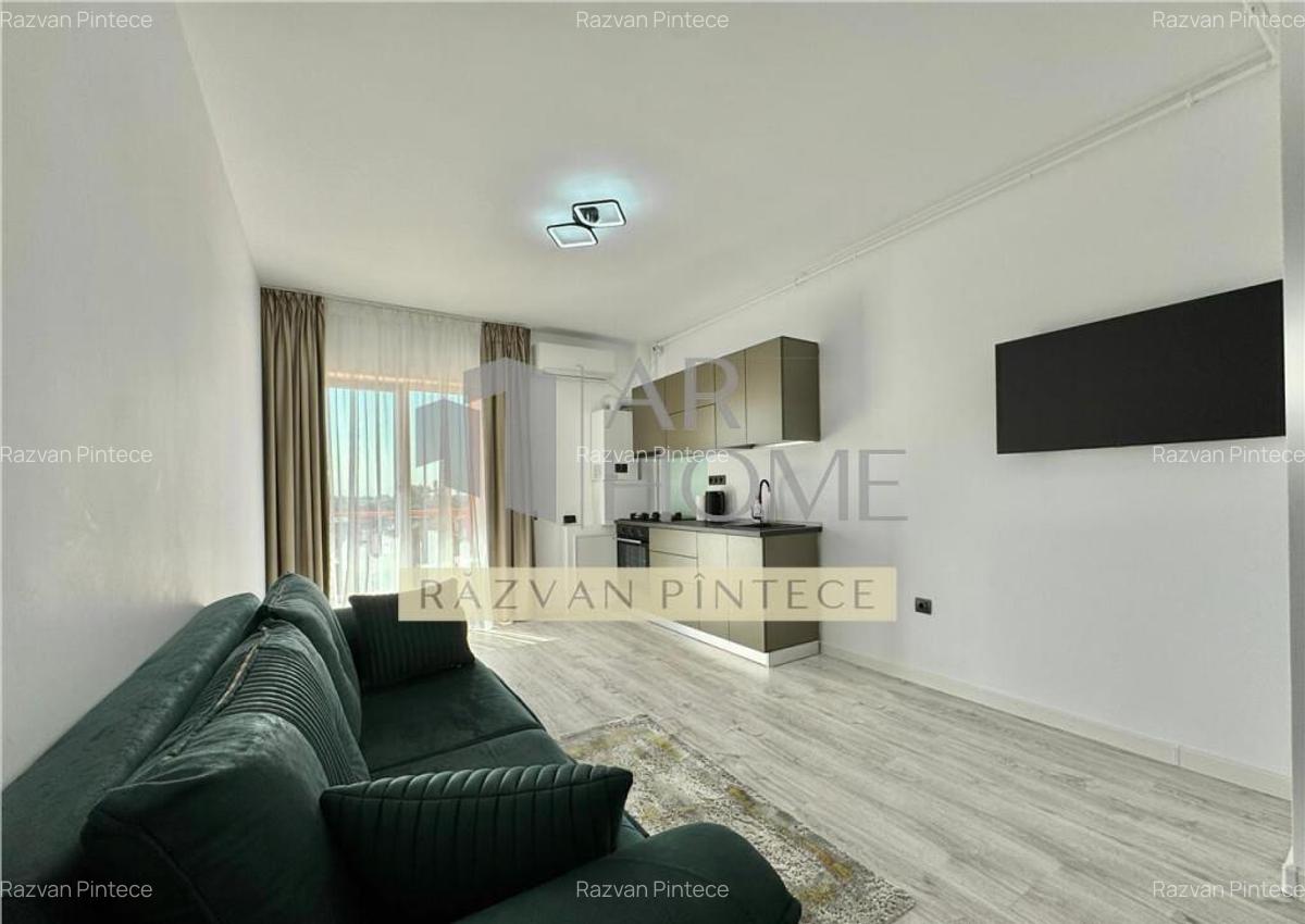 Apartament 3 camere de lux, prima , centrala termica, zona - 1