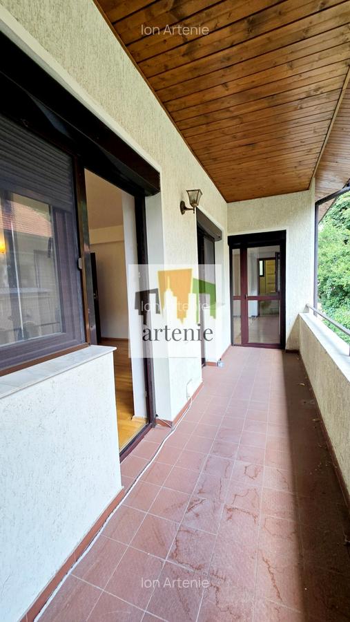 Vilă S+P+1E+M cu 7 camere și curte – Iancului - 25