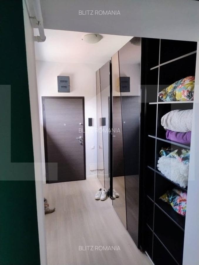 Apartament de vanzare, cu 2 camere, 67 mp, zona Cal. Calarasilor - 12