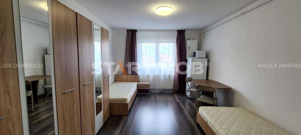 Garsonieră semidecomandată, mobilată în Brașovul Vechi - 1