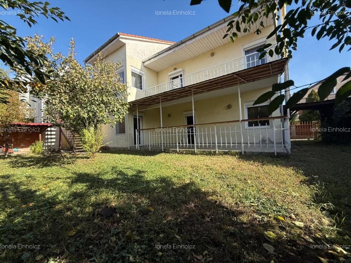 Casa individuala, 7 camere, parter+mansarda, 220 mp - Braytim - 1