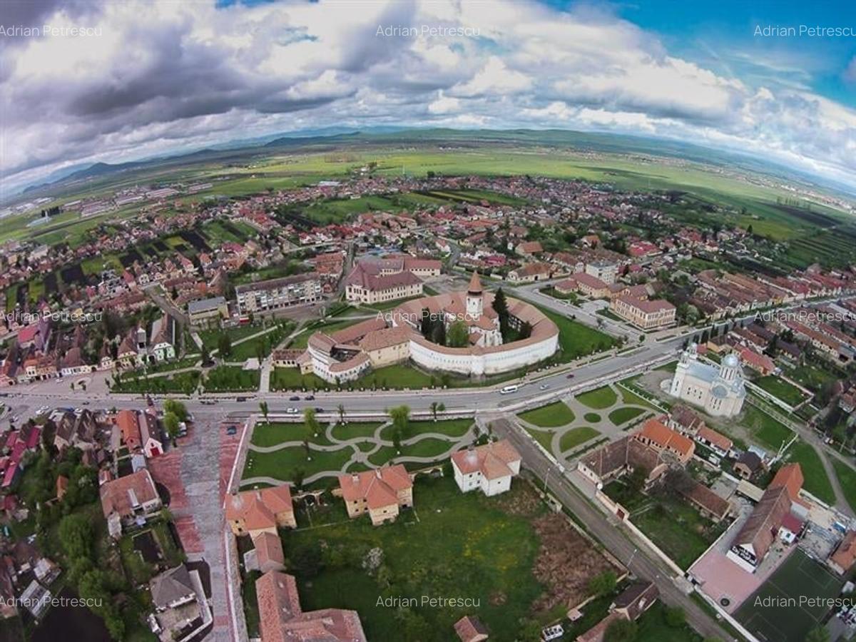 Casa saseasca autentica,1.100 mp teren, pomi fructiferi si potential,Prejmer,Cen - 2