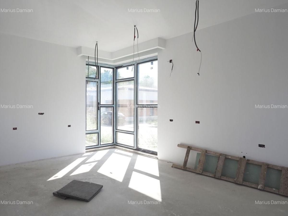 VANZARE CASA CU TEREN 800MP CORBEANCA PADURE - 3