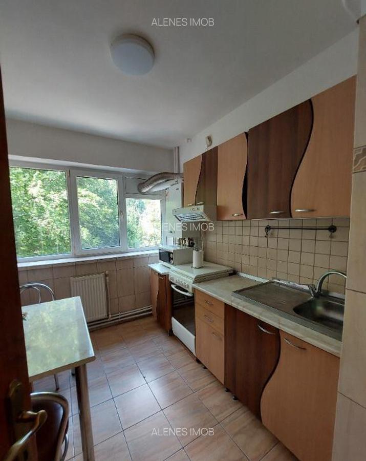 Etaj 1 - braila zona garii- Apartament 2 camere - comision 0-mobilat - 8