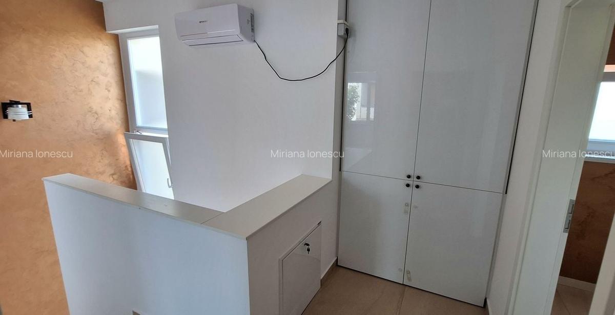 Casă cu 3 camere în Dumbrăvița - 17