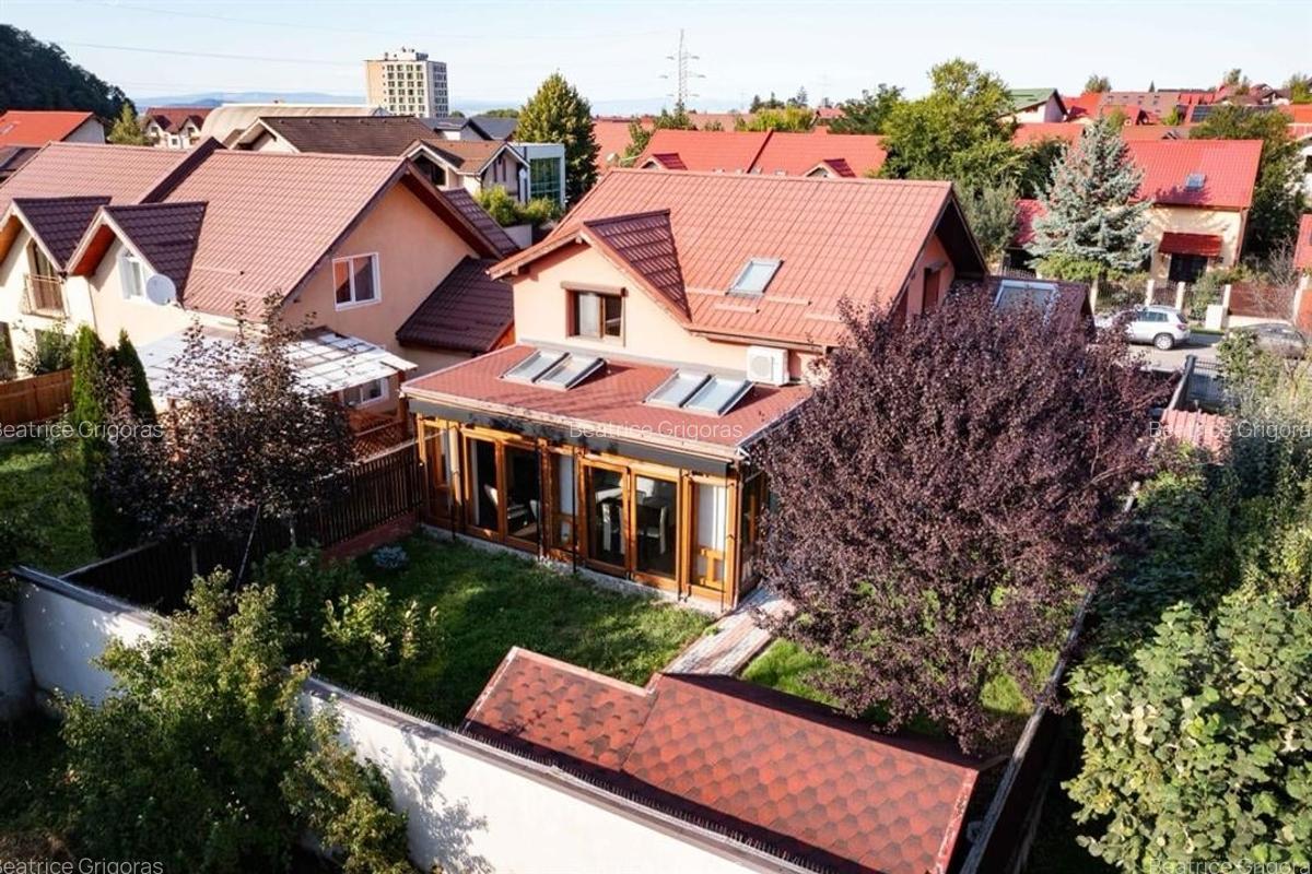 Casa Superba  in Brasov cu Priveliste pe Masura - 2