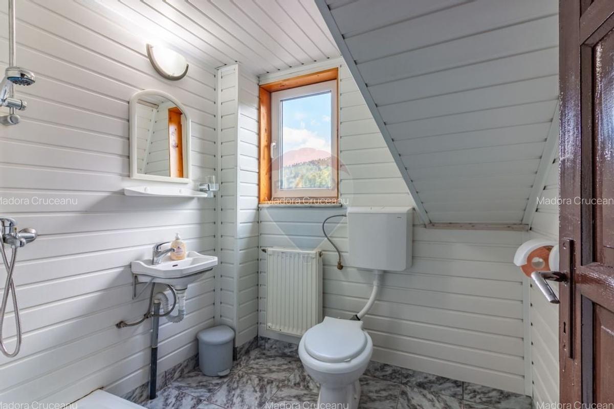 Vila/Pensiune de vanzare in Sinaia - 450 mp, langa Castelul Peles - 10