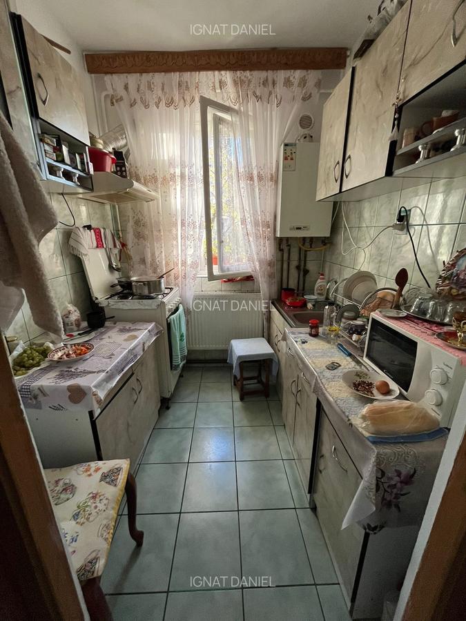 Apartament cu o camera, decomandat, zona Dacia - 3