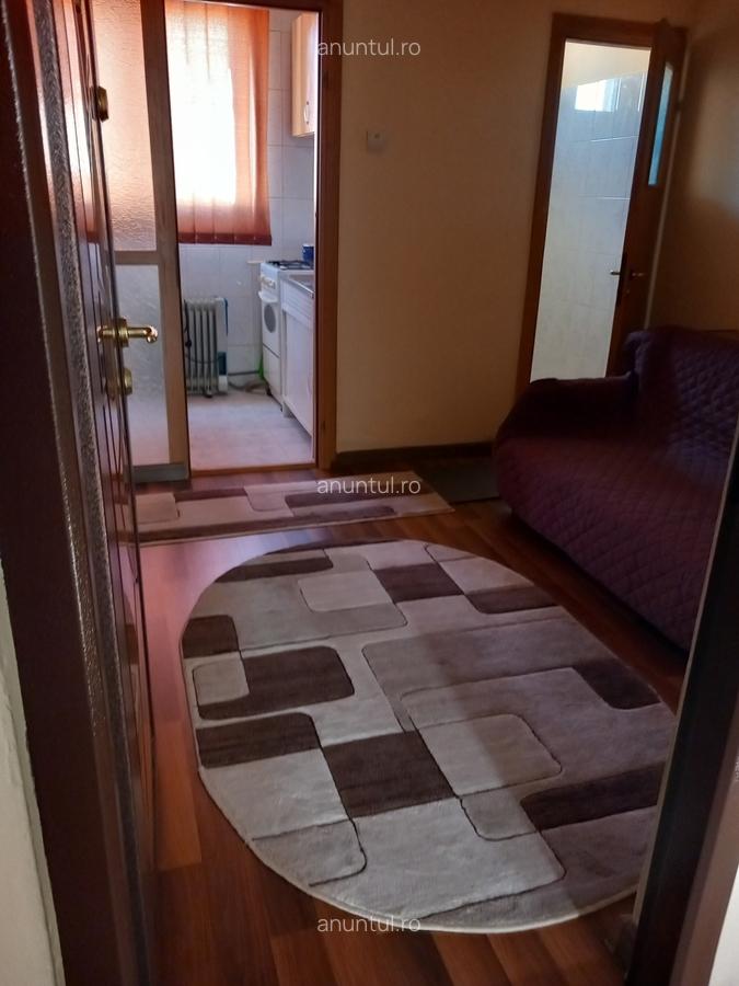 Pantelimon Cora, aproape stradal - 1