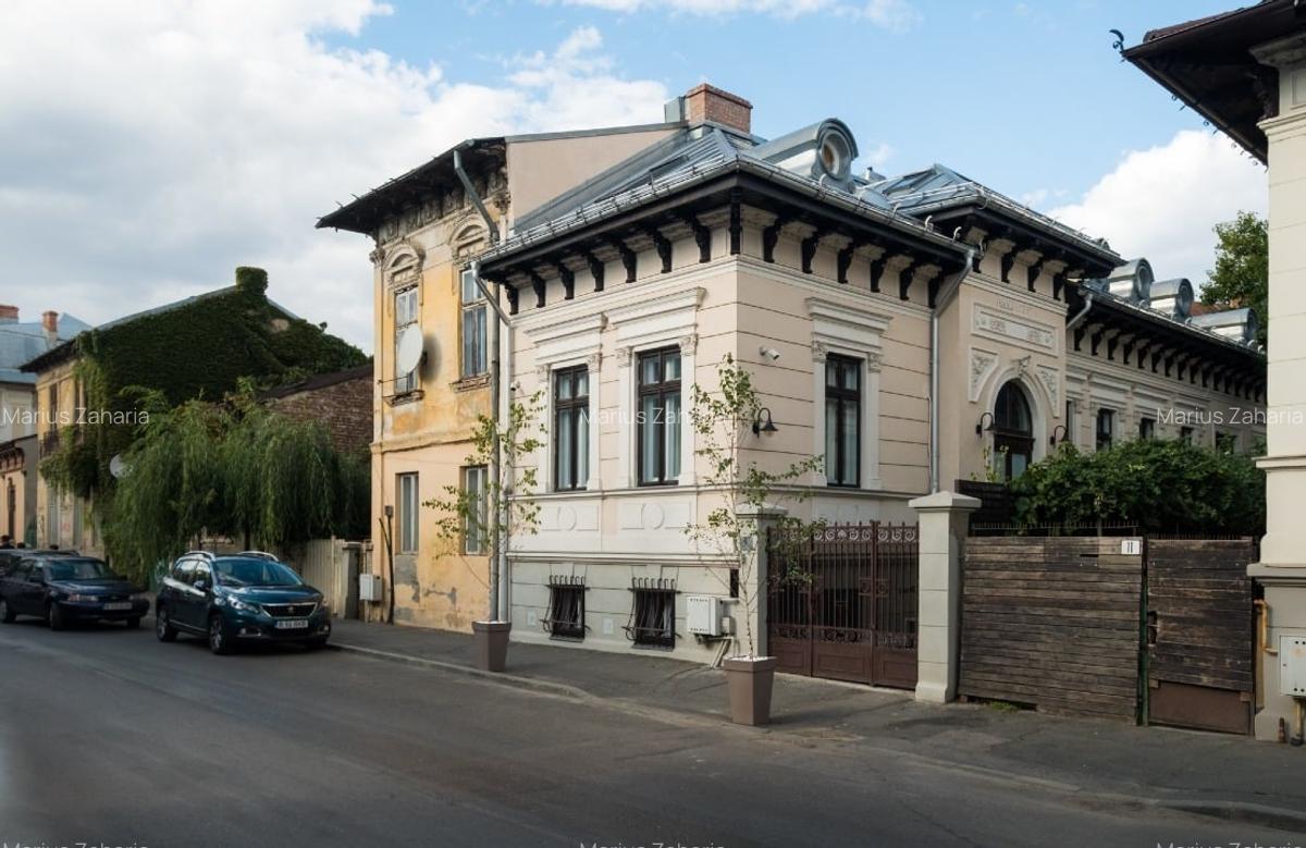 Vilă istorică complet restaurată și consolidată, curte proprie, 5 min de Unirii - 2