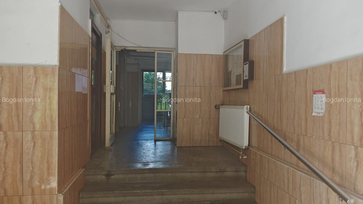 Apartament 2 Camere - Decomandat - Etaj 4/8 - Parc Sebastian - Bucuresti - 5