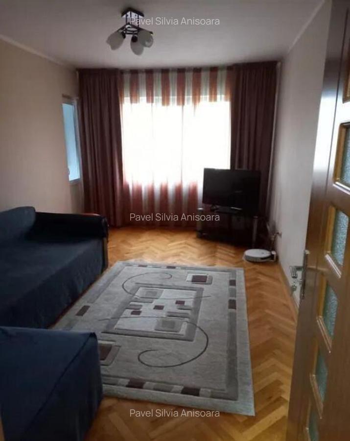 Apartament 3 camere, Micro 39 A - 1
