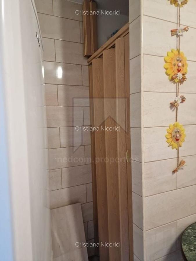 Apartament cu 3 camere decomandat, mobilat în Sebastian - 10