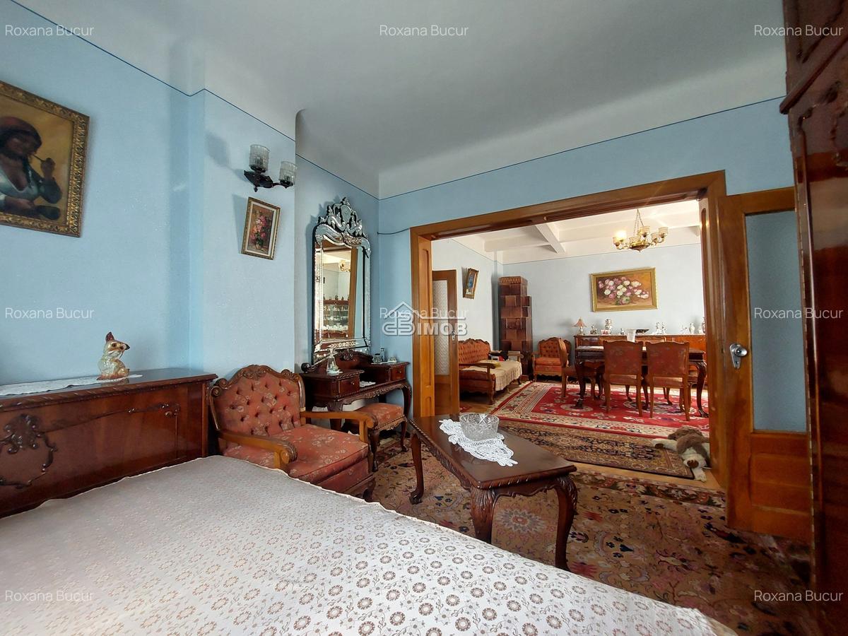 Casă cu 5 camere în Micro 5 - 9