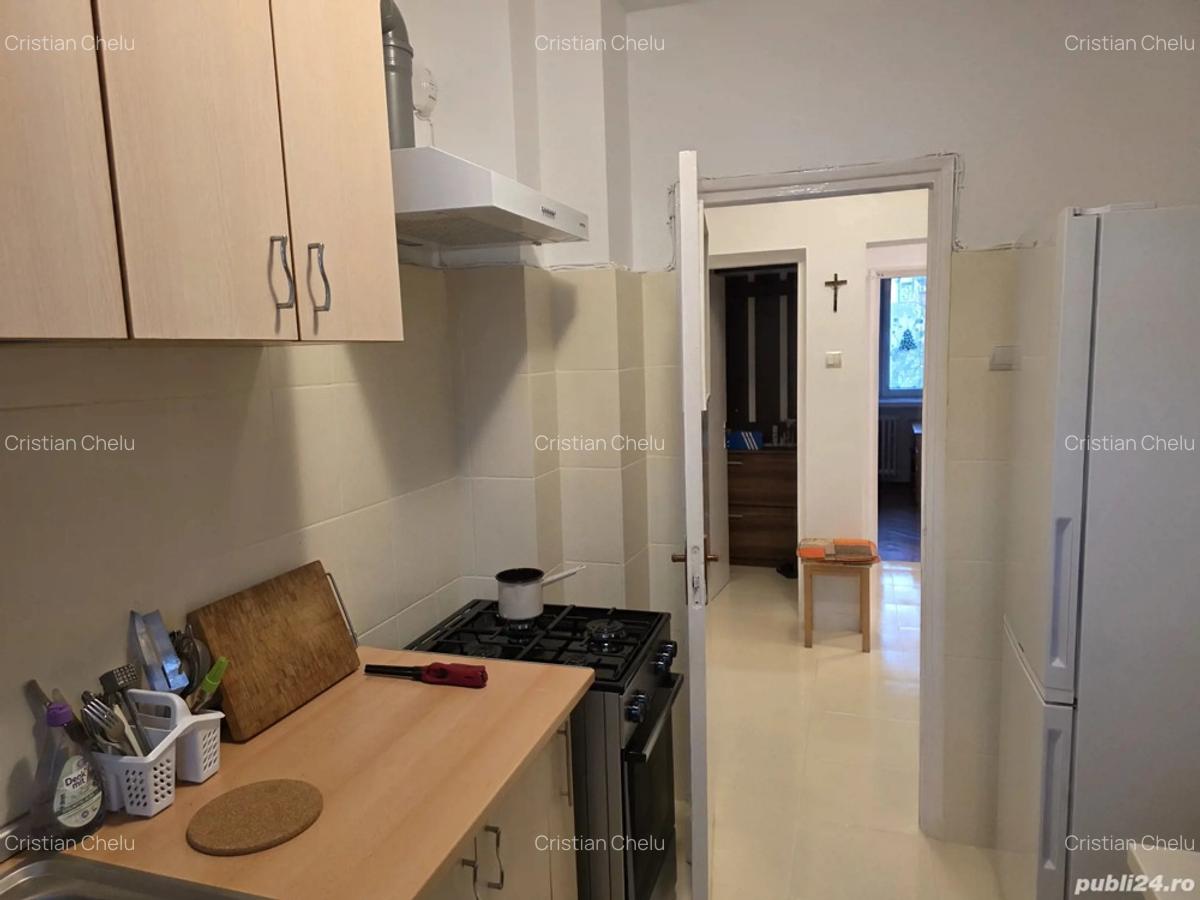 Inchiriere apt. centr. Buc. - 5