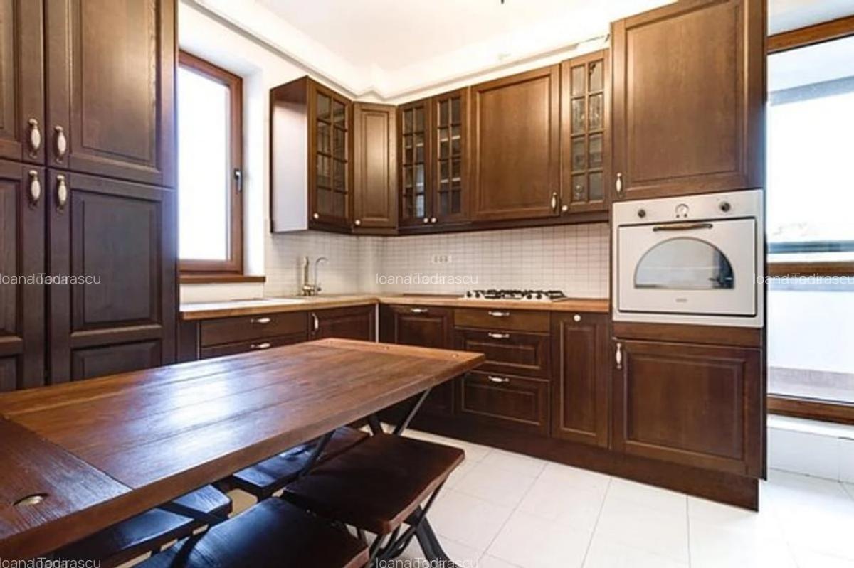 Apartament de lux cu 4 camere in Baneasa - 137 mp, terasa 25 mp, parcare+boxa - 4