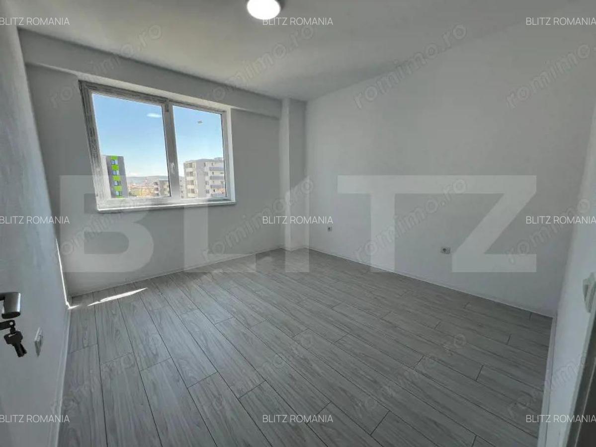 Apartament modern cu scara interioara, 3 camere, 2 bai, dressing - 5