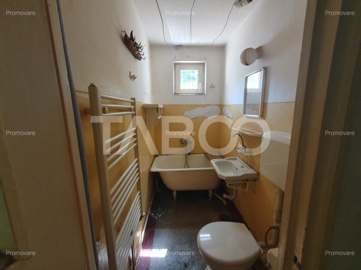 Apartament 3 camere decomandate 65 mp + 5 mp balcon parter Fagaras - 7