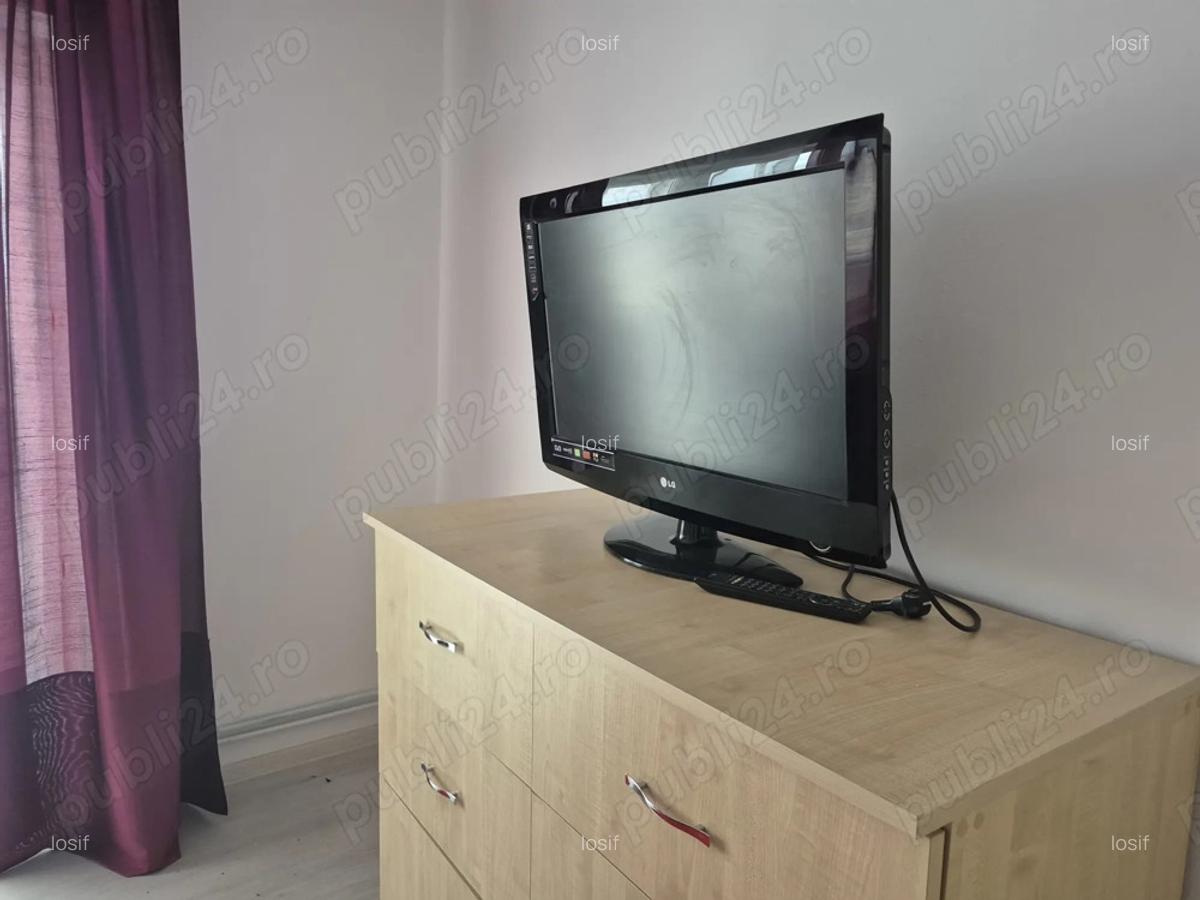 Inchiriez apartament 3 camere - 8 Inchiriez apartament 3 camere - 8