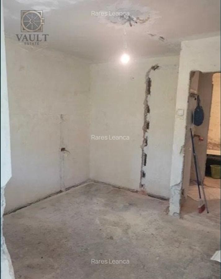 Apartament 2 camere - ETAJ 2 - zona CANTEMIR - 3