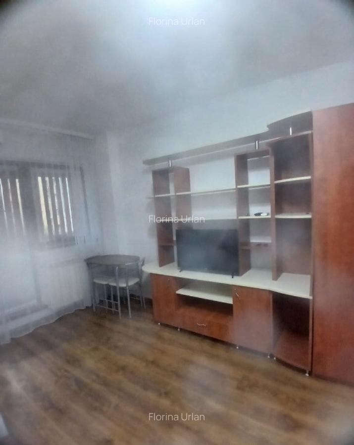 Inchiriere garsoniera strada Foc?ani zona Petre Ispirescu - 16