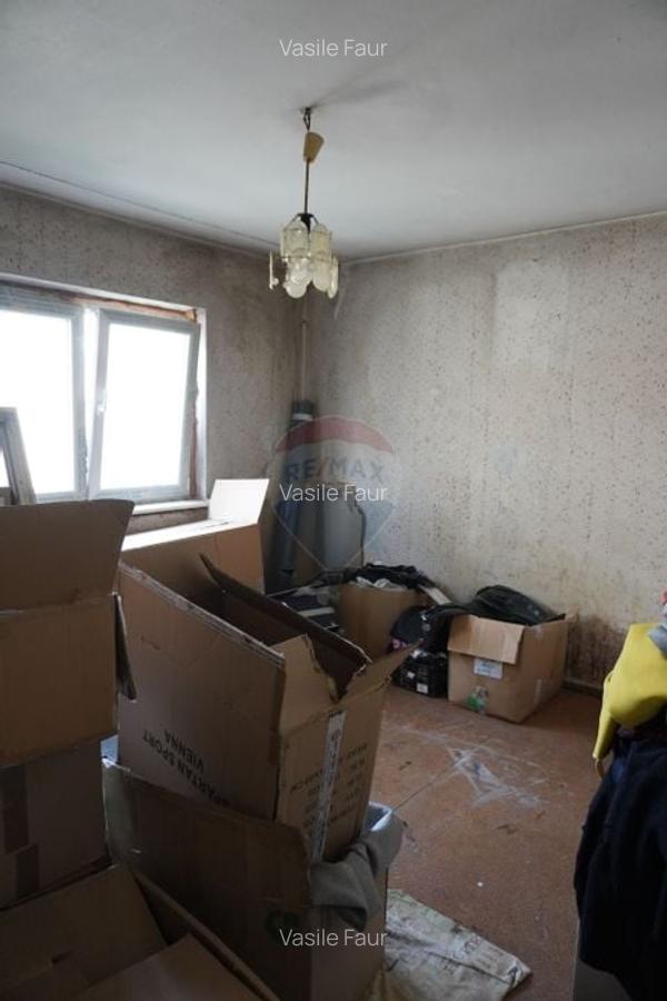 Apartament cu 2 camere de vanzare, strada Bogdan Voda - 10