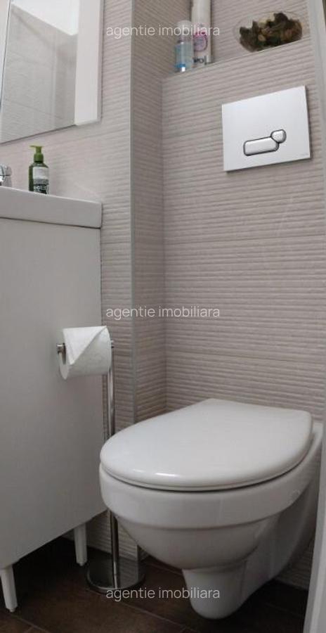 Apartament cu o camera, decomandat - 3