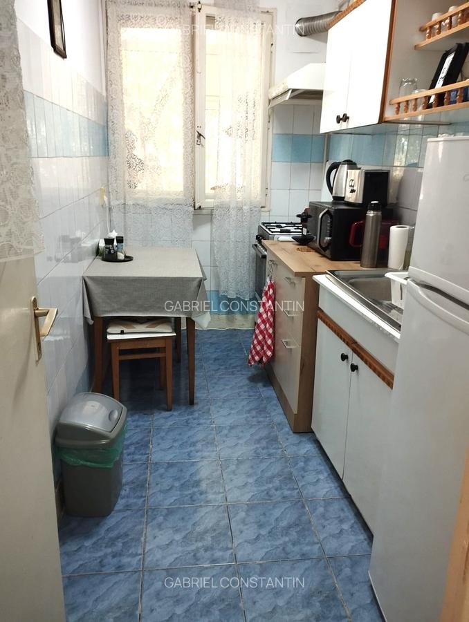 Apartament cu 2 camere semidecomandat, mobilat în Pajura - 5