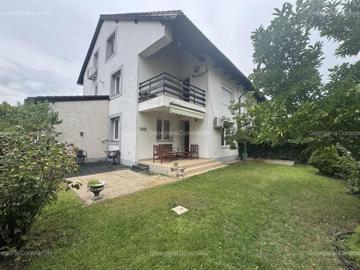 Vila renovata in complex rezidential, piscina comuna si parcare - 2