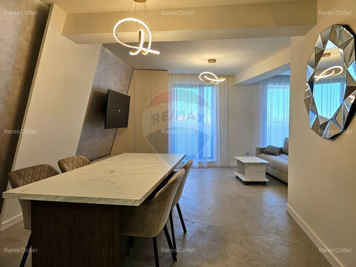 Apartament cu 3 camere semidecomandat, mobilat în Zorilor - 13