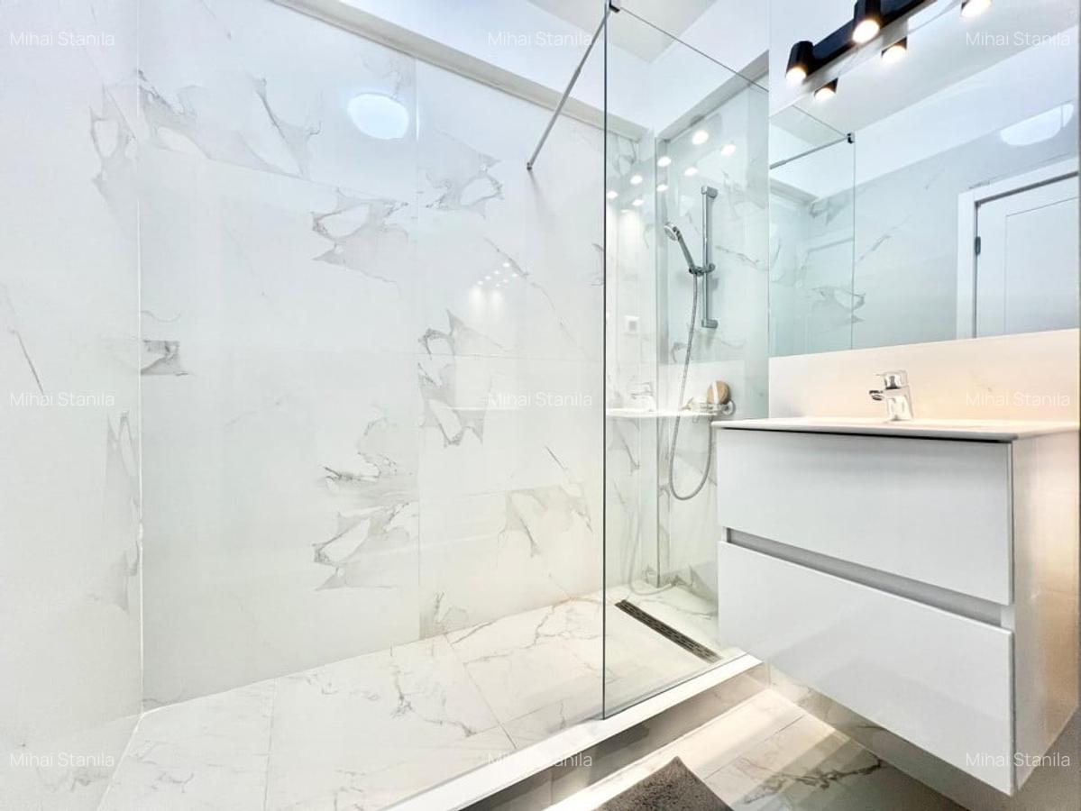 NOU /SUPERB / COMPLET MOBILAT SI UTILAT - 16