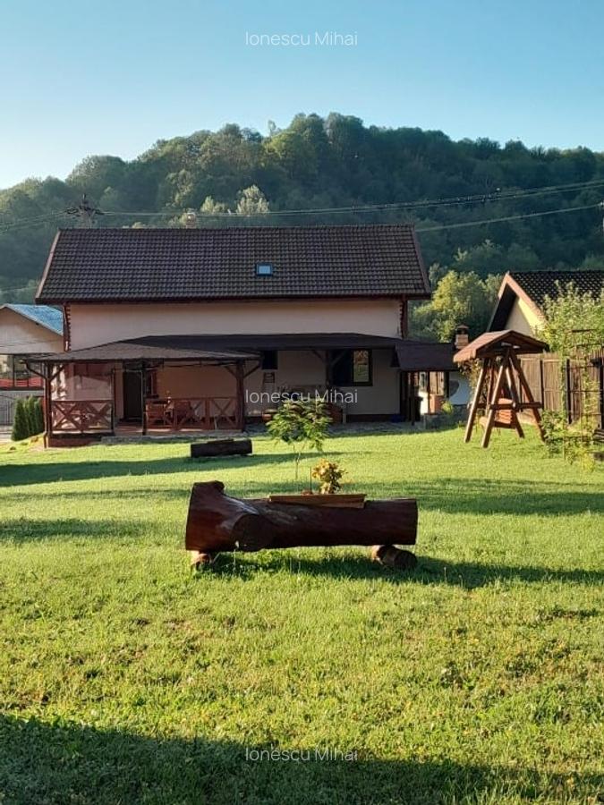 Casa de vacanta pitoreasca P+M (134mp / 1350mp) - 15