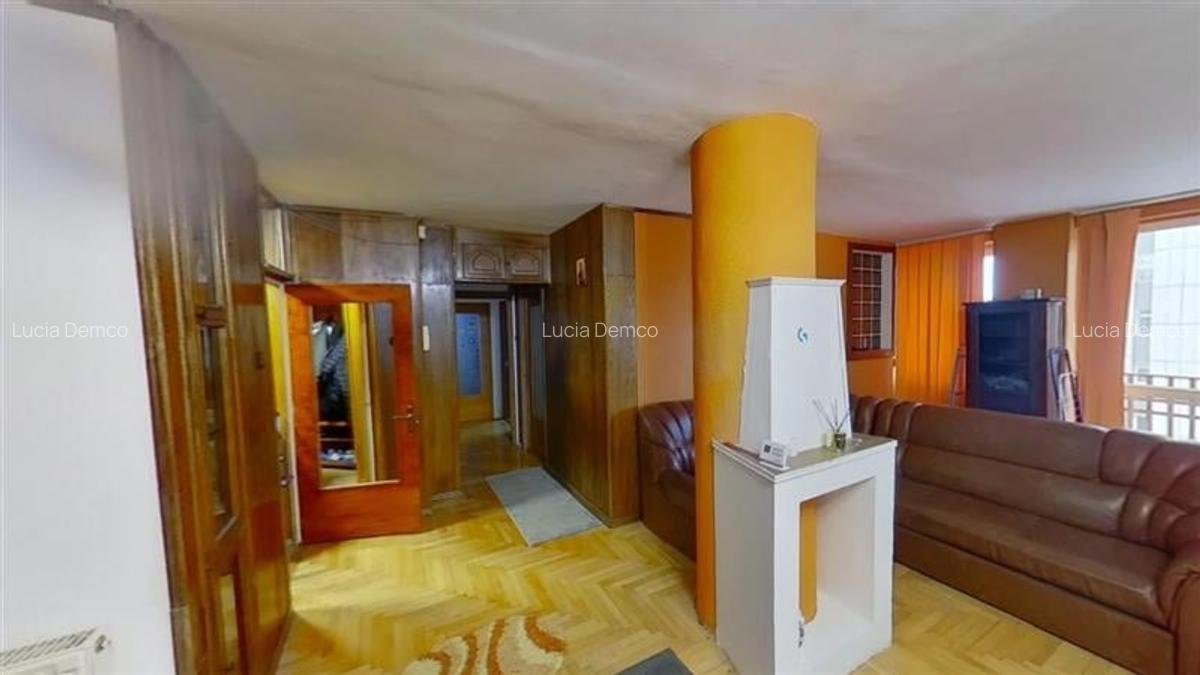 Apartament cu 3 camere decomandat, mobilat în Centrul Civic - 19