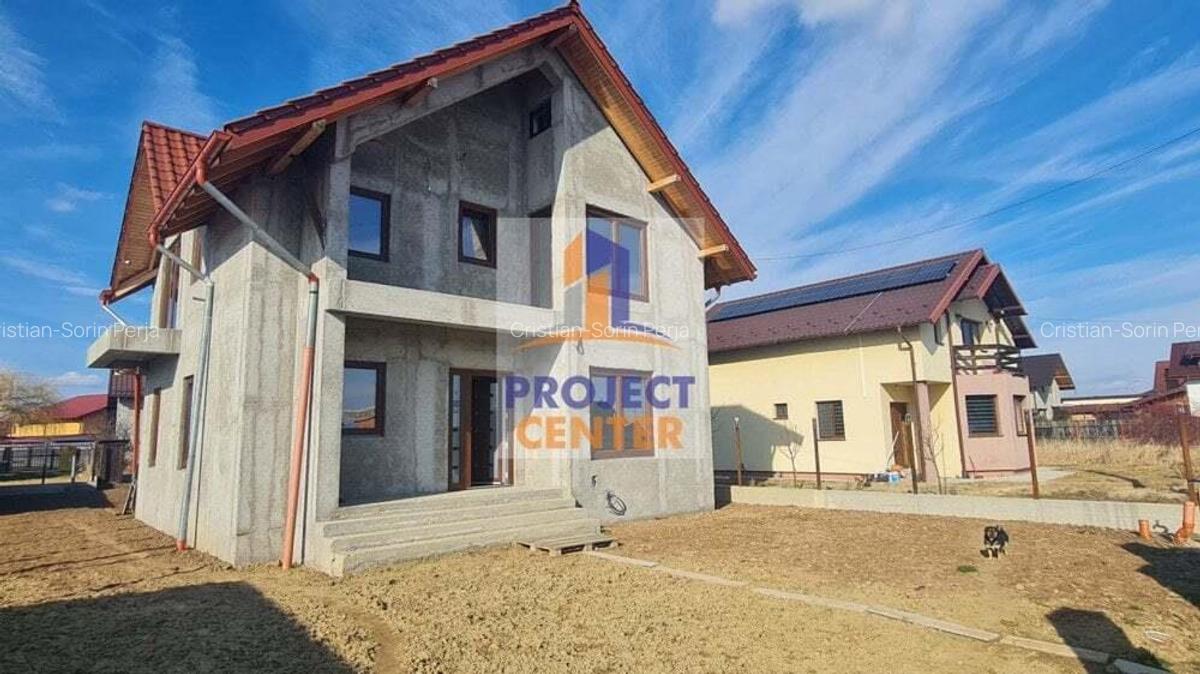 Vila 4 camere si teren in suprafata de 580 mp, Albota - 1