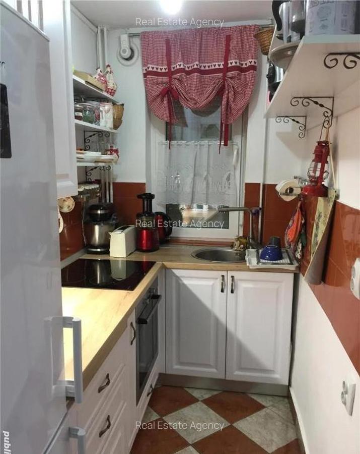 2 camere in zona Balcescu - 3