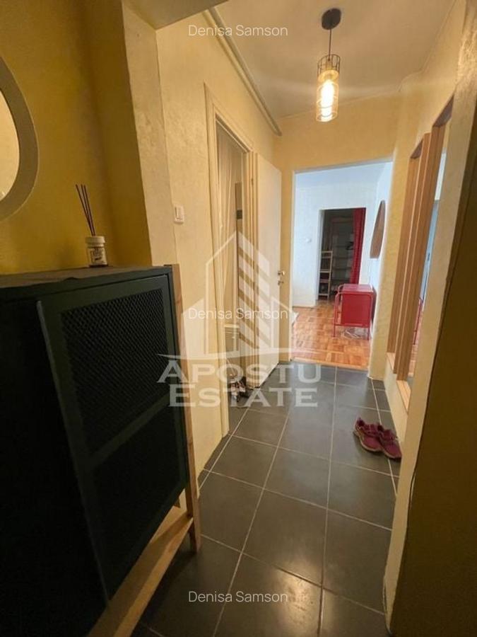 Apartament 3 camere, zona Sagului, etaj intermediar - 12
