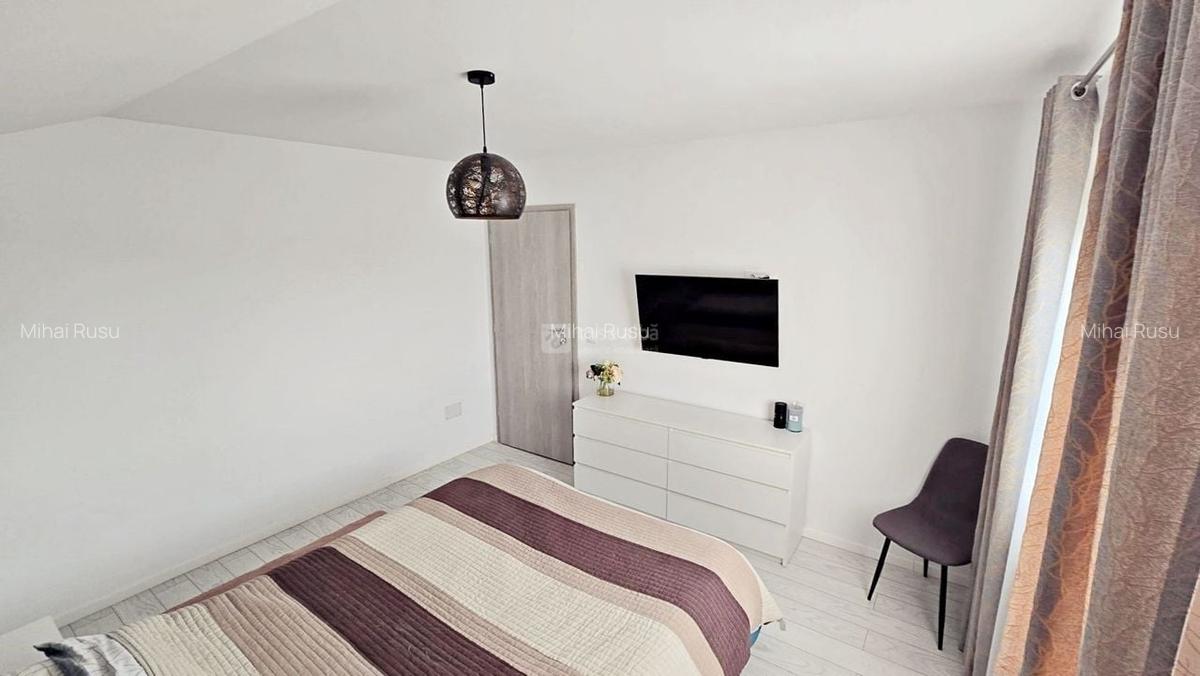 Breazu, proprietate superba P+E+pod, mobilata & utilata, ready to move - 8