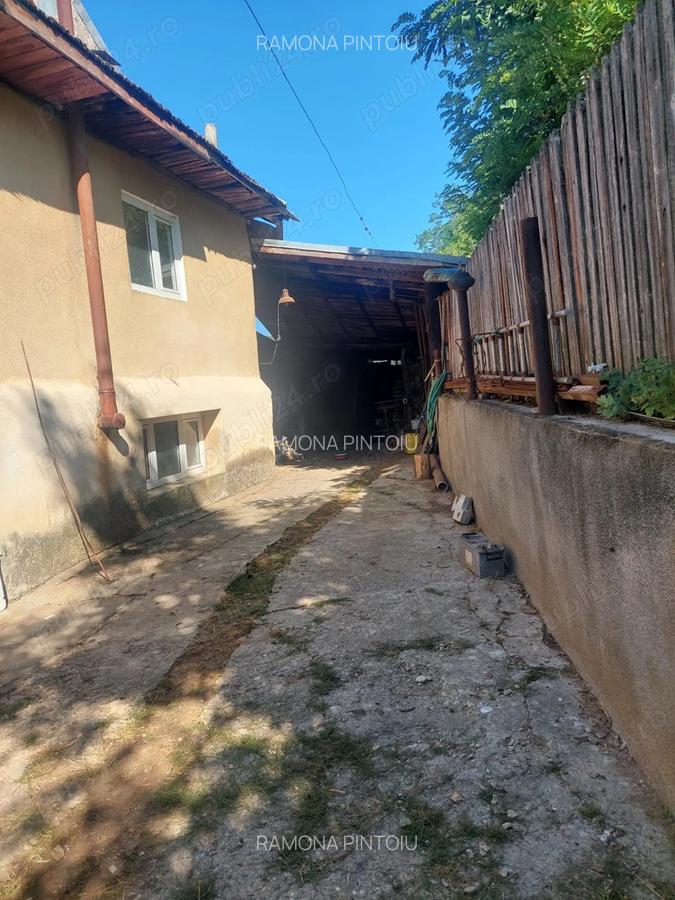 Casa de vanzare+teren - 10