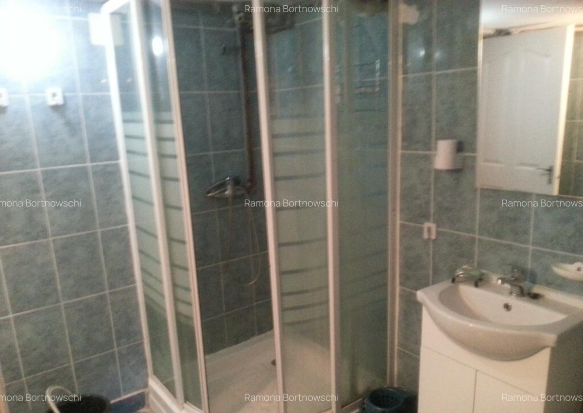 Garsoniera Sub Arini - 5 Garsoniera Sub Arini - 5