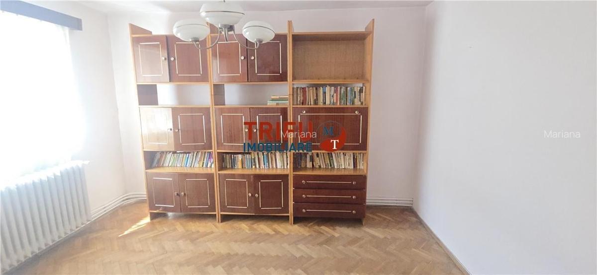 Apartament 2 camere de vanzare et.1 strada Closca cu boxa - 4
