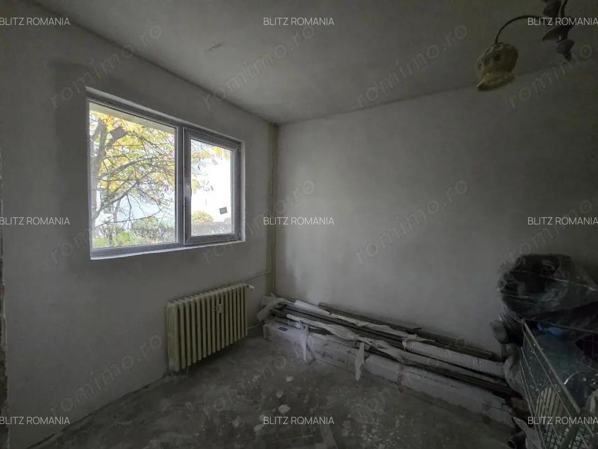 Apartament 2 camere Podul Inalt, parter, pregatit pentru finisaje dupa gustul - 4