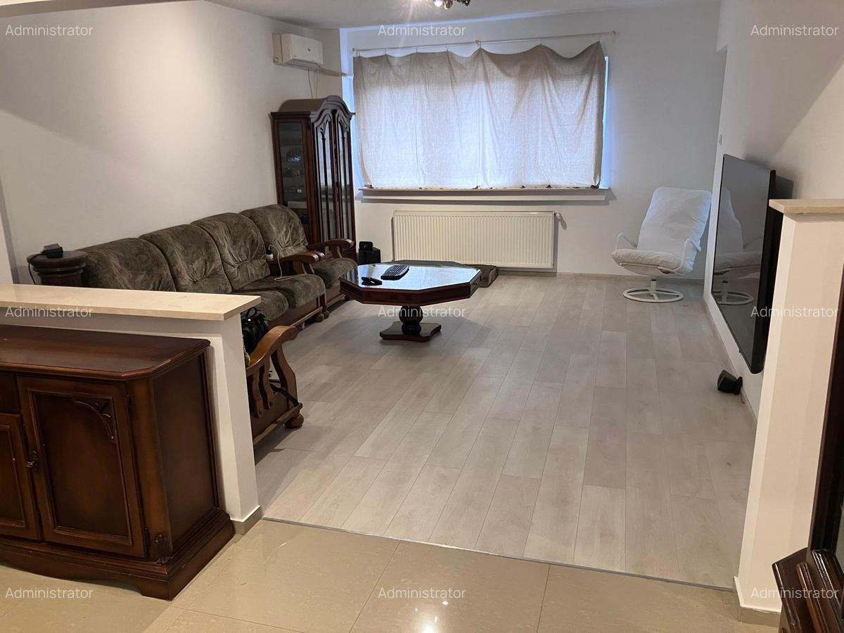 Calea Victoriei - Moxa ( Sfintii Voievozi ) - 2