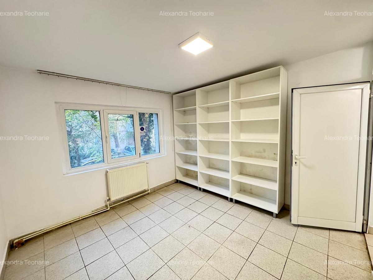 Spatiu stradal, 50 mp, zona Anda - 4