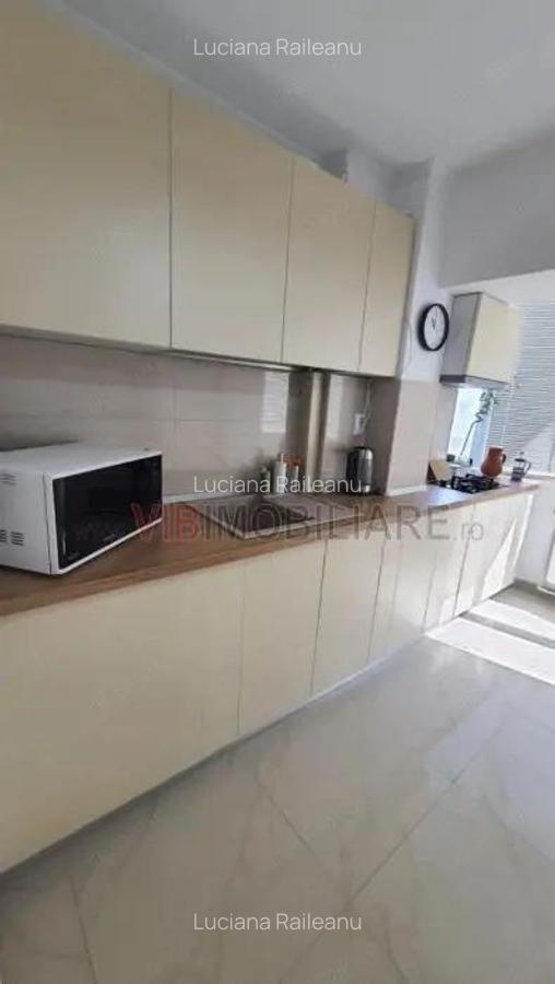 Decebal-Piata Alba Iulia-vedere bulevard-complet renovata - 3