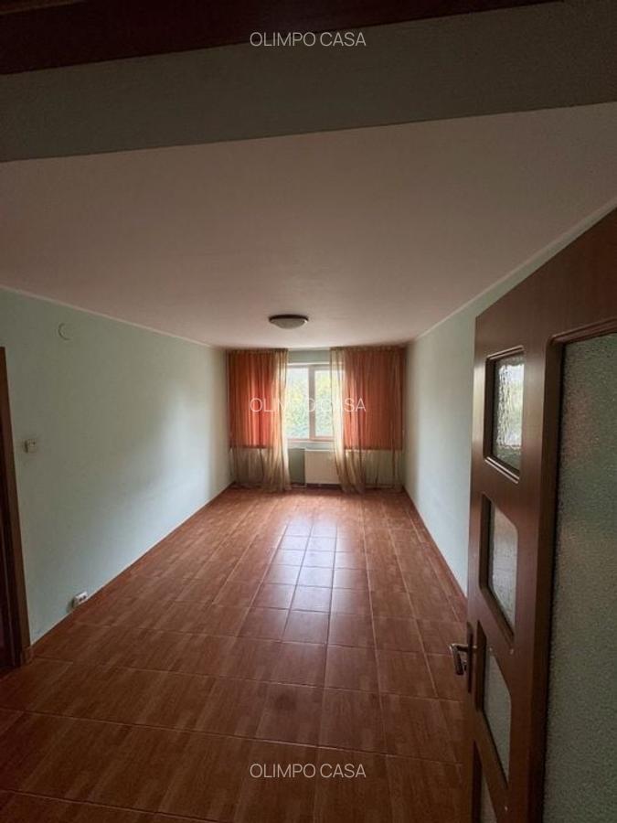 Apartament 3 camere zona Fizicienilor - 2
